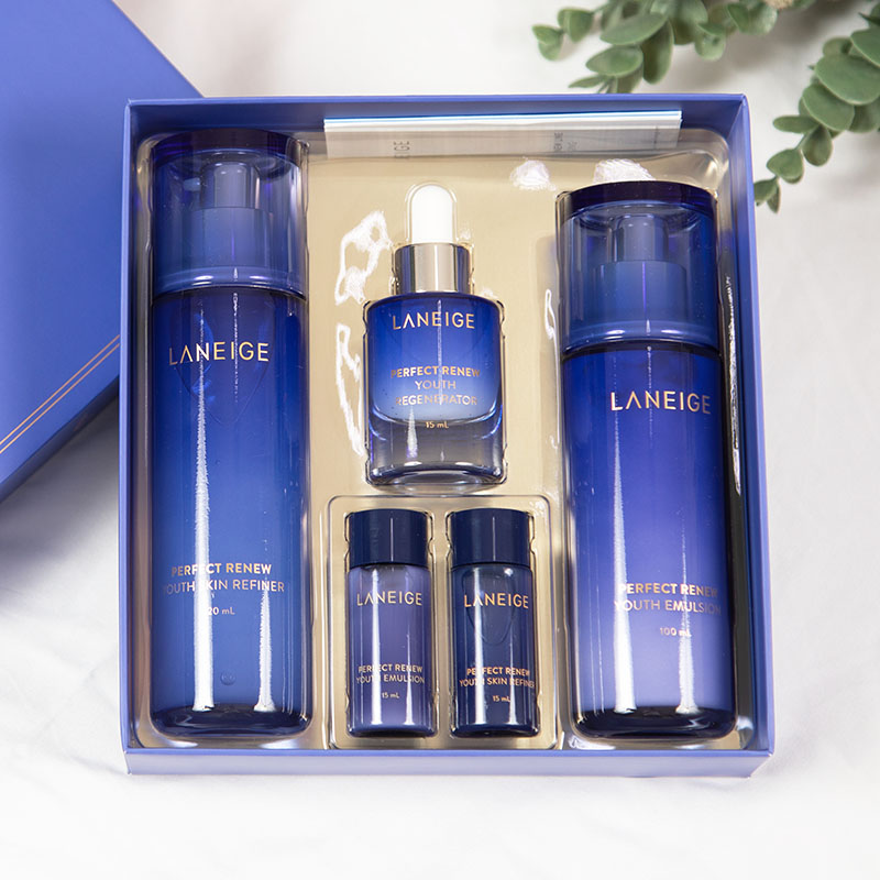 Laneige/兰芝水乳精华抗皱套装