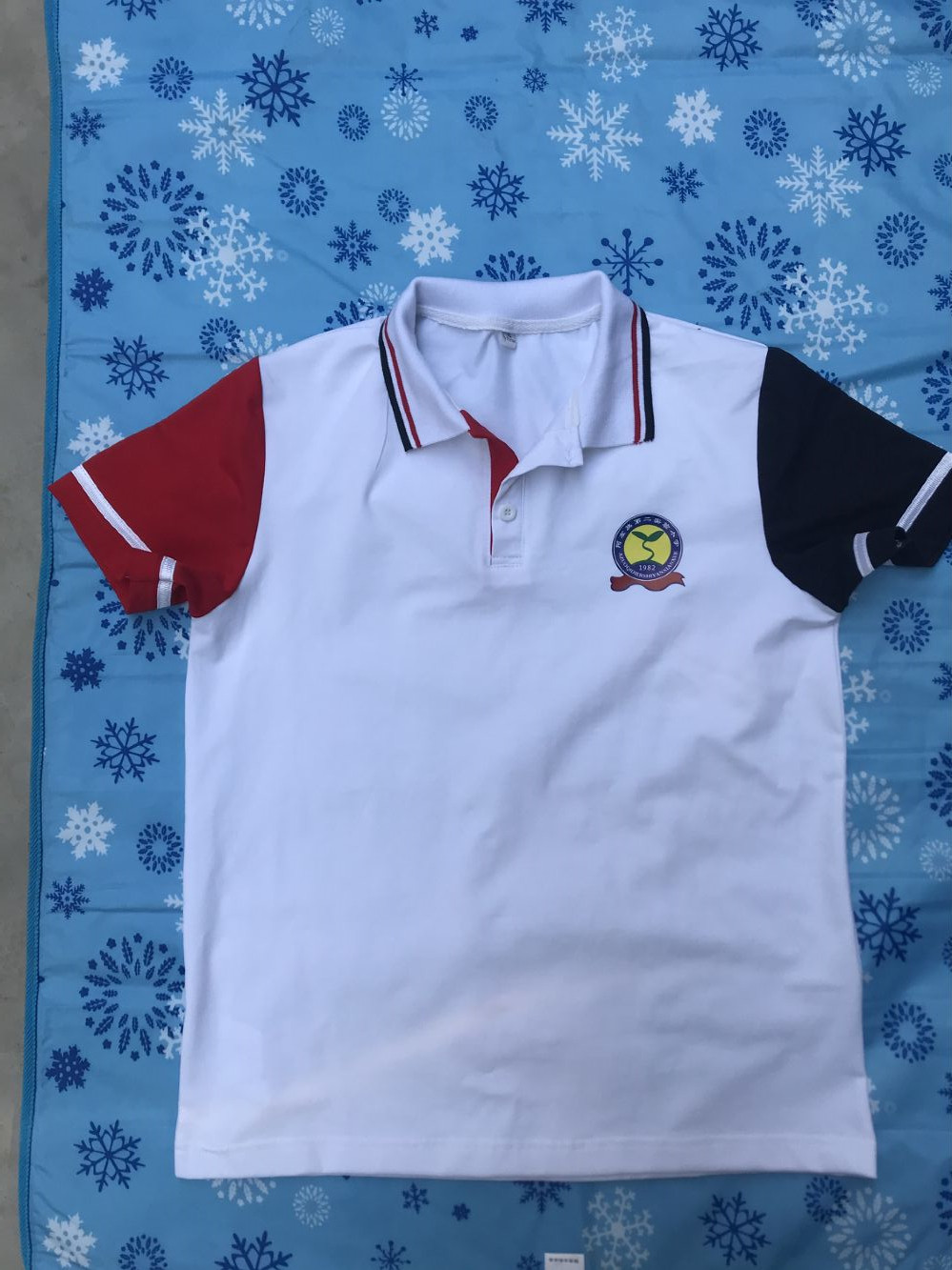 2021可订制男女款中小学生校服纯棉白色 个性设计短袖翻领半袖T恤