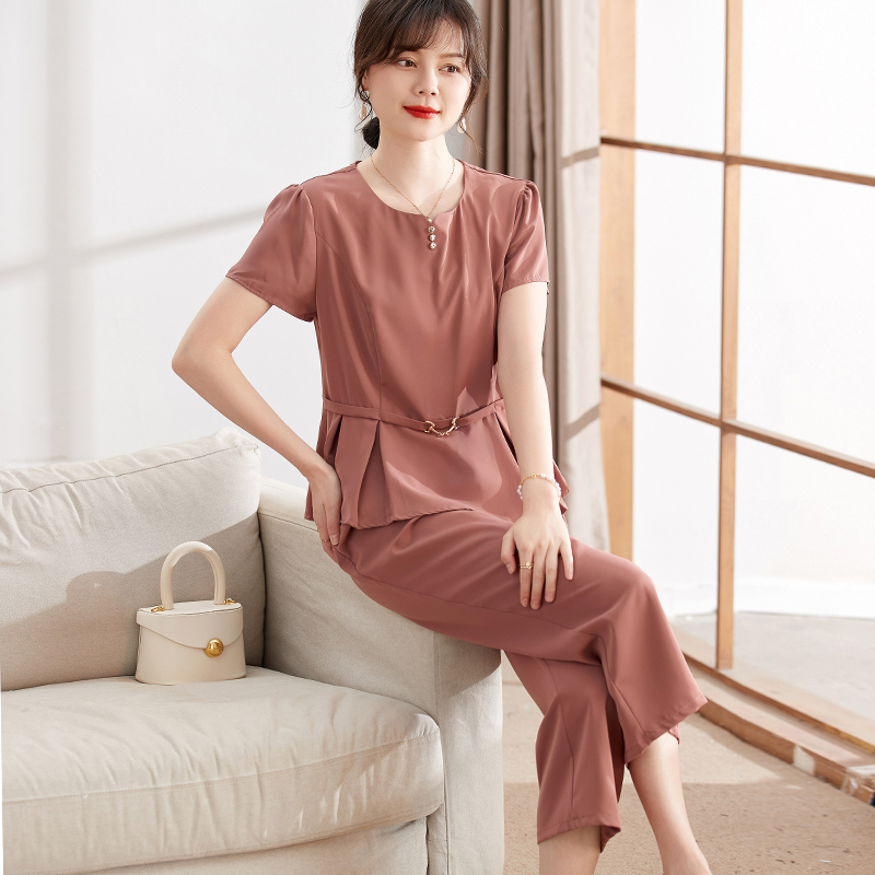 喜卉年轻妈妈夏装2024新款时尚休闲套装中年女装夏季短袖雪纺上衣