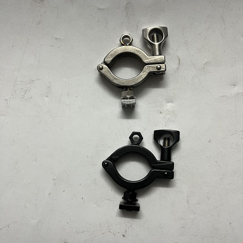 车顶平台行李架AW货架工兵铲雪铲固定支架铁锹夹子不锈钢管夹子