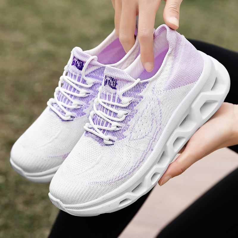 露露本沐夏季2026新款网面透气女一脚蹬户外健身健走运动跑步鞋子