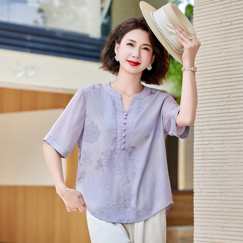 喜卉妈妈夏装洋气短袖t恤