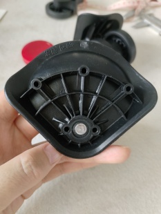 行李箱轮子配件拉杆箱万向轮旅行箱替换轮子耐磨静音