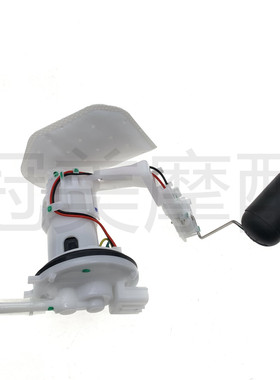 适用五羊本田弯刀 可丽克 CLICK150i 汽油泵 燃油泵 高压油泵总成