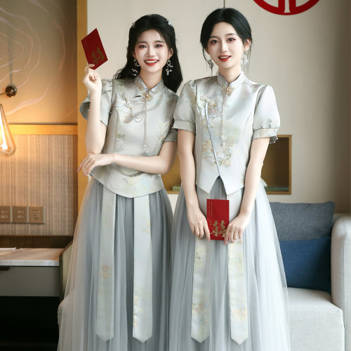 缎面伴娘服中式2026新款夏季小众高级绝美礼服女姐妹裙伴娘团大码