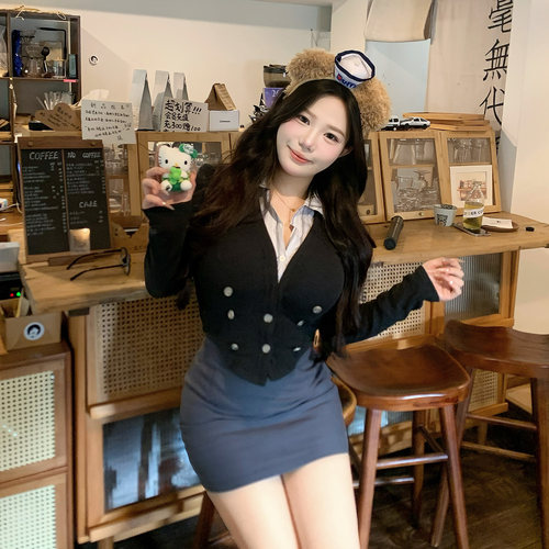 醉月衫微胖mm大码女装学院风秋季假两件针织上衣高腰包臀裙套装