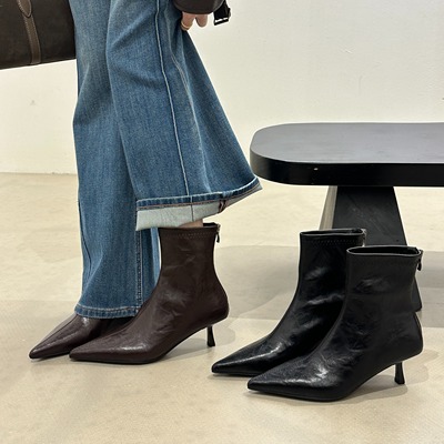 高跟鞋女靴子不累脚春秋单靴