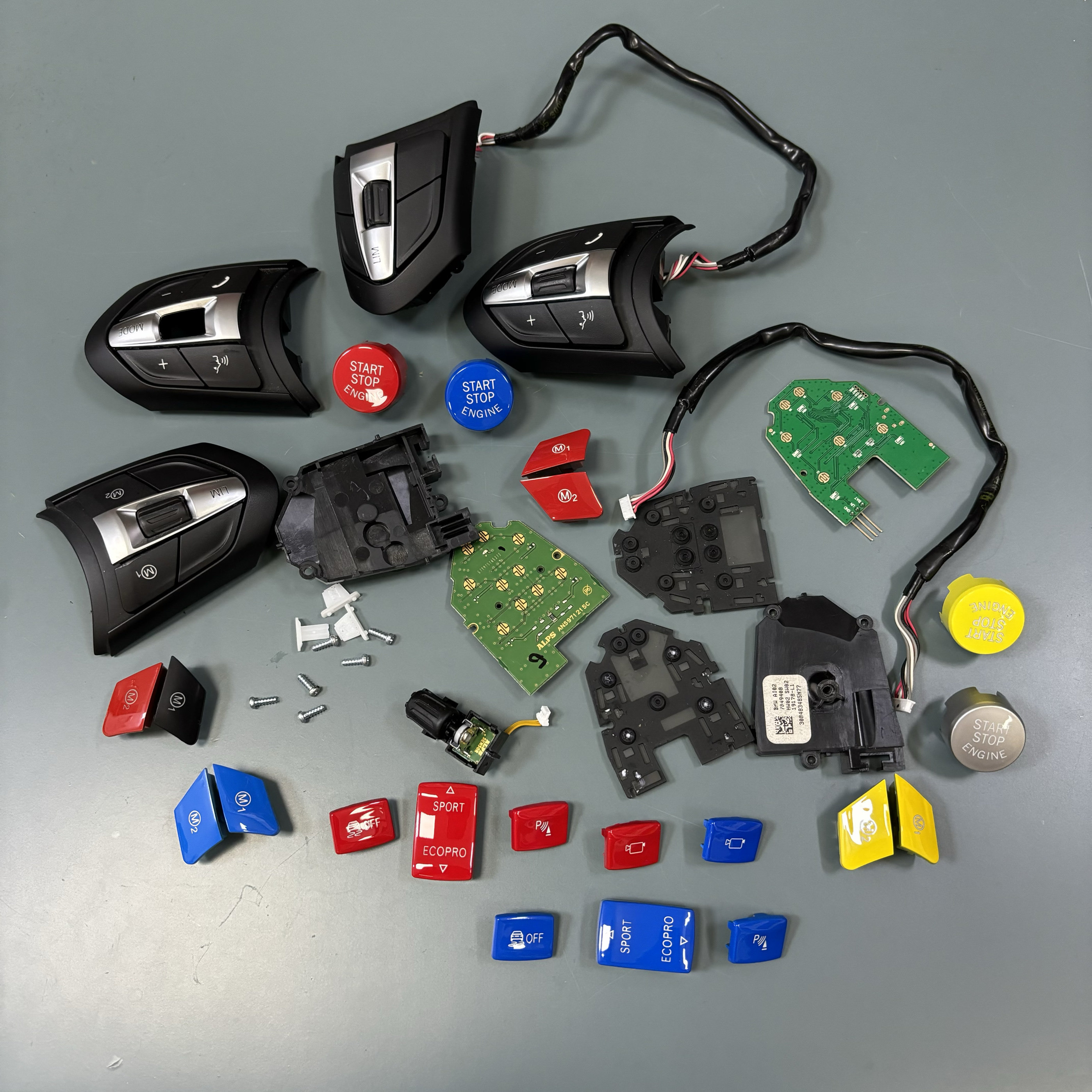 宝马方向盘原厂配件汇总