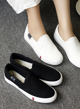 小白鞋春夏新款帆布鞋女鞋懒人一脚蹬套脚潮百搭白色黑色休闲鞋子