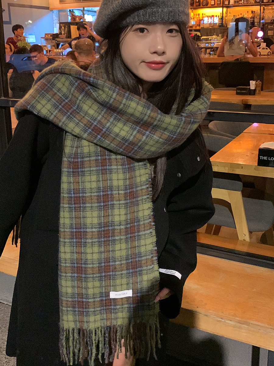 陈奶奶自留复古绿色格纹围巾女秋冬流苏韩版百搭保暖围脖加厚披肩