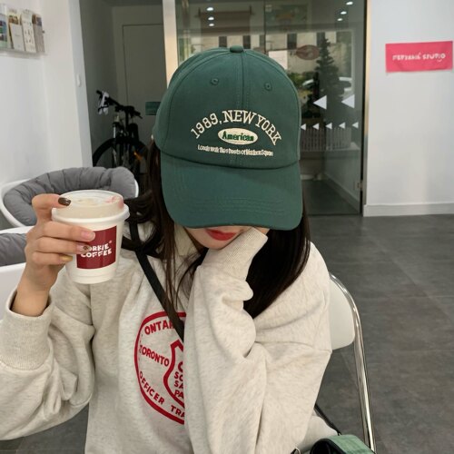 陈奶奶 休闲日记！美式复古刺绣鸭舌帽女字母百搭款棒球帽子男潮