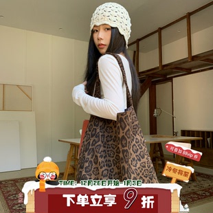 豹纹单肩包女大容量通勤学生百搭街头单肩包 韩版 甜酷豹纹 陈奶奶