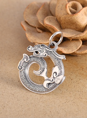 复古民族风龙形吊坠男士个性霸气中国龙吊牌立体龙项坠银饰个性