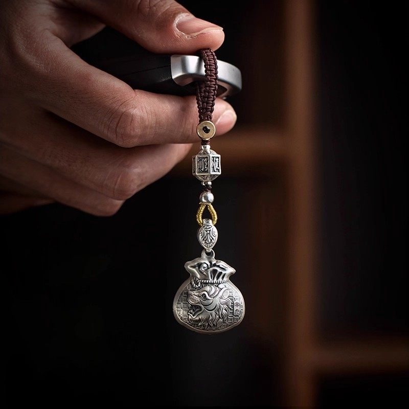 十二生肖福袋钥匙扣925纯银高档汽车内饰挂件男女士创意个性饰品