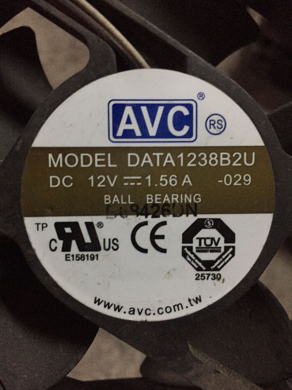 AVC 12038 DATA1238B2U 12V 1.56A 12CM/厘米 大风量 服务器风扇