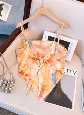 高级感新款吊带背心女海边度假肚兜式上衣显瘦绑带丝巾抹胸外穿