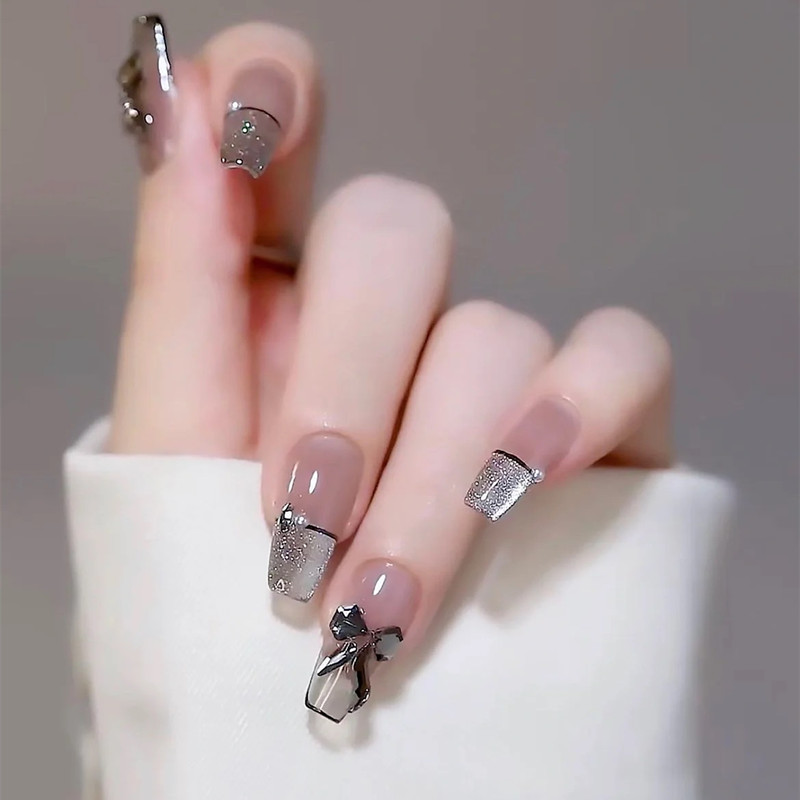 拼接蝴蝶结手工定制穿戴甲