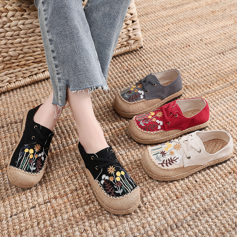 老北京布鞋女鞋春季新款民族风绣花鞋系带防滑透气平底懒人大头鞋