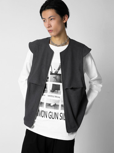 CB几何分片双面两穿休闲合身马甲