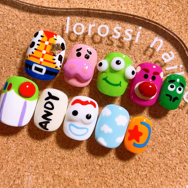 玩具总动员纯手工穿戴美甲短款