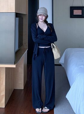 法式气质V领吊带背心+松弛感长袖开衫+高腰休闲裤长裤三件套女秋