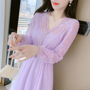 TR49381# 法式v领蕾丝连衣裙春新款潮收腰显瘦气质仙女长  服装批发女装批发服饰货源