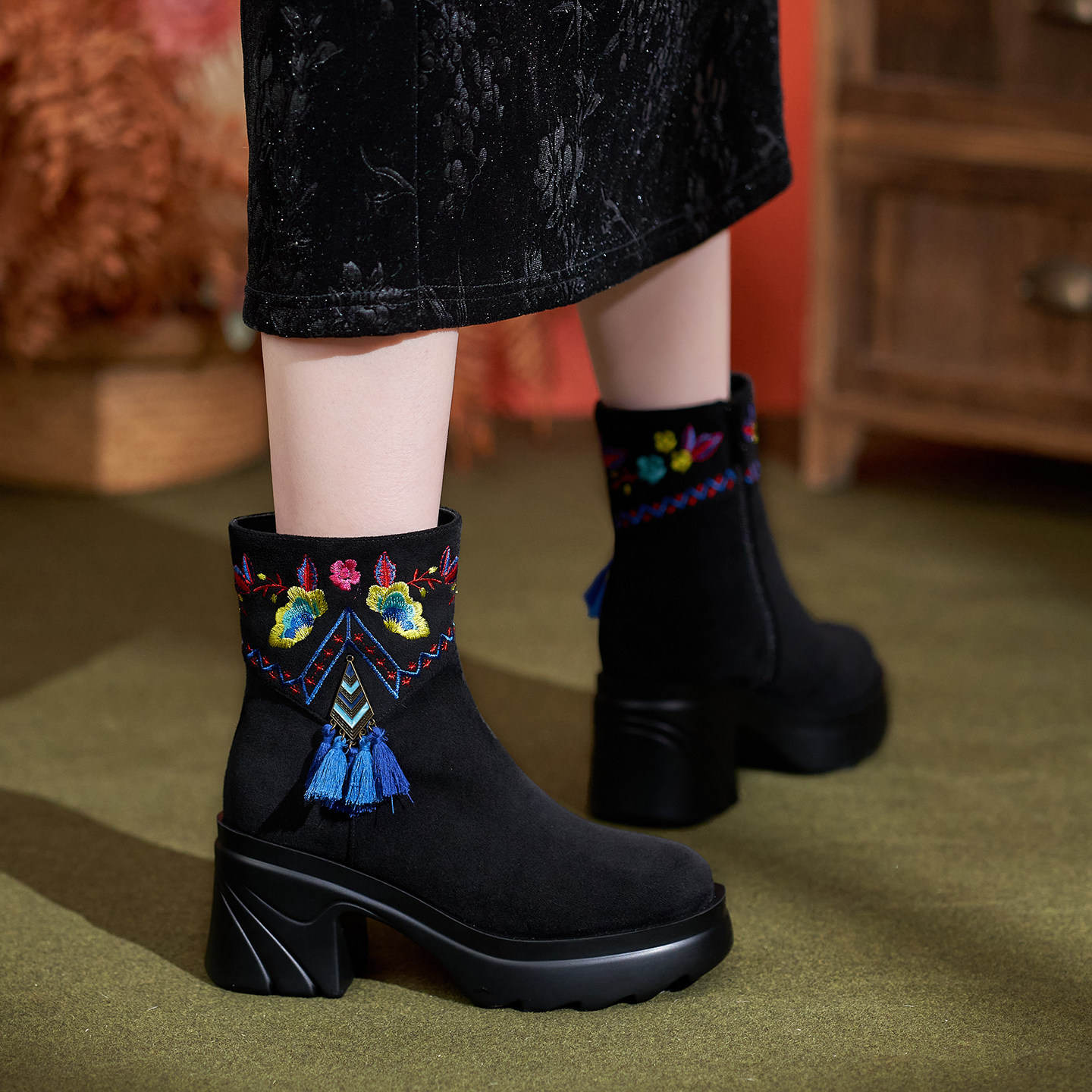 2025秋冬新款新中式民族风短靴棉靴加绒复古风刺绣花鞋厚底旗袍鞋,女鞋,时装靴,淘宝优惠券,粉丝福利购,淘宝优惠卷