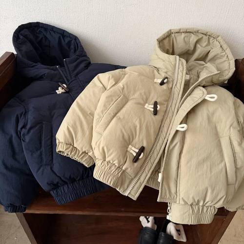 儿童手塞棉服2025冬男童韩版牛角扣洋气保暖宝宝小童加厚连帽外套