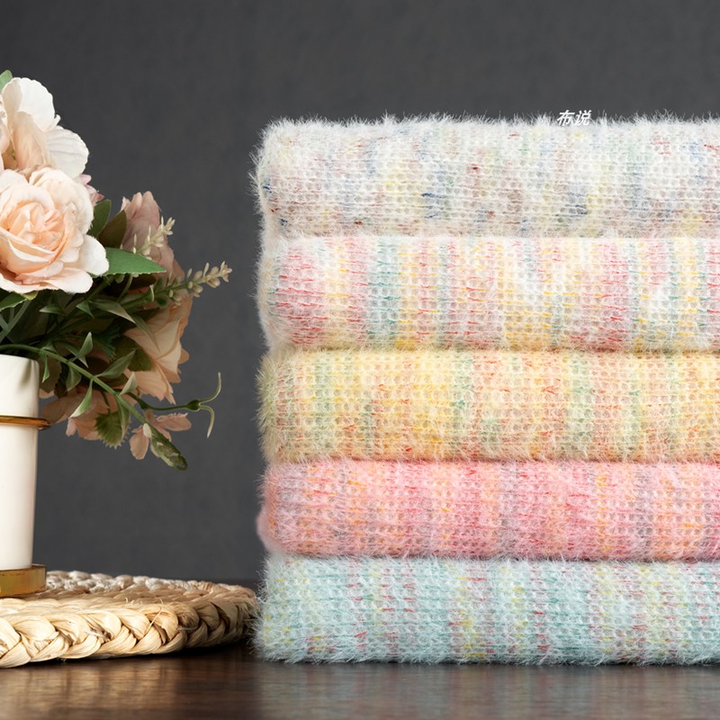 七彩针织提花小香风毛衣弹力布料