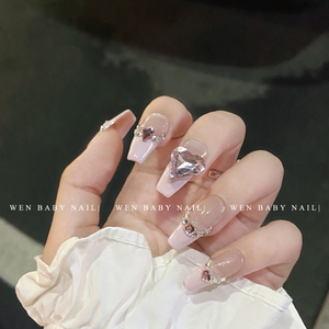 【温Baby】温柔斩男风~漫画爱心钻粉色渐变美甲穿戴甲片长款甲贴
