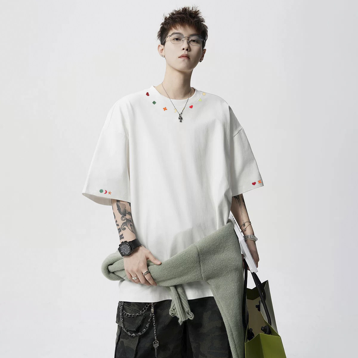 现货1014-T219-P45彩虹刺绣t恤男款夏季阳光干净男生穿搭短袖,男装T恤,星座1014
