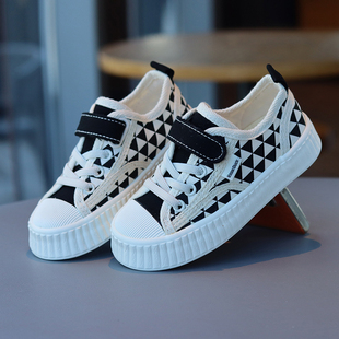 宝宝鞋子春款帆布鞋儿童板鞋春秋魔术贴童鞋小童球鞋男童女童单鞋