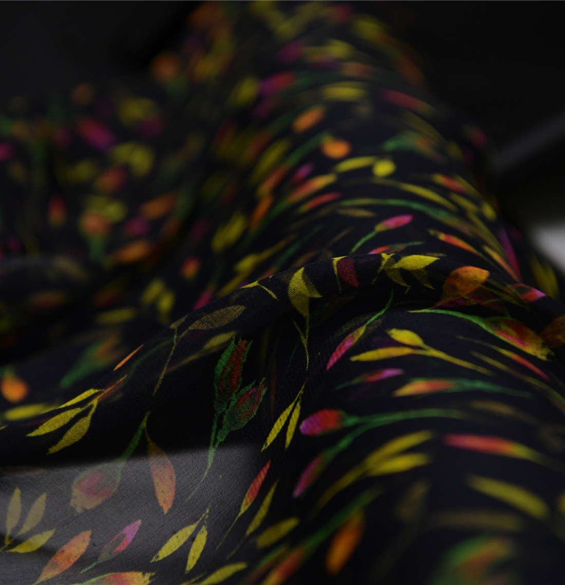 时光树蕊 清新脱俗品牌订单真丝乔其纱9姆100丝138宽 设计师布料