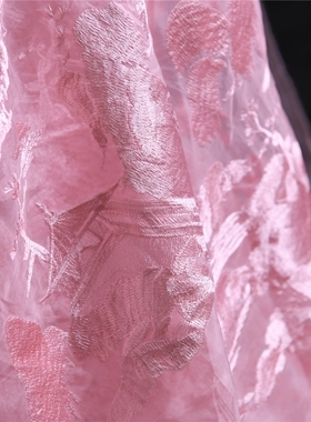 西湖之春 满图刺绣工艺重磅真丝欧根纱34姆100丝130宽  设计师