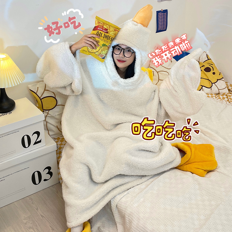 抽象图案新款大白鹅法兰绒睡衣女睡袍秋冬季珊瑚绒加厚家居服套装