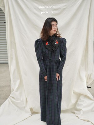 Dress半高领格子连衣裙
