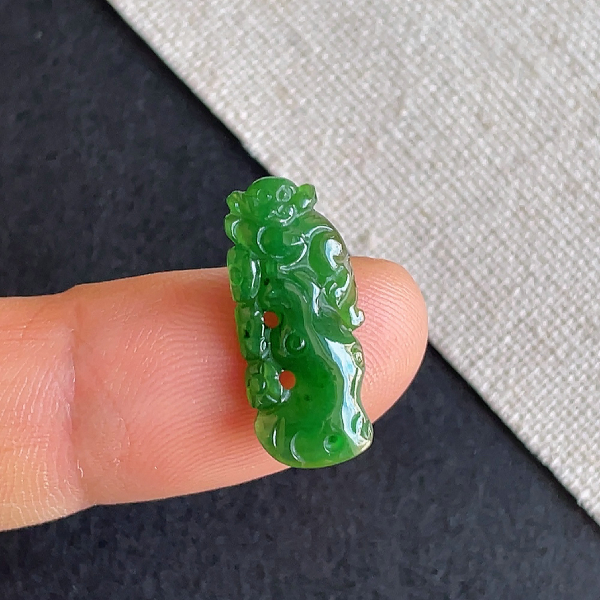 天然缅甸翡翠a货冰种辣绿福禄寿吊坠裸石送证书金晶翡翠