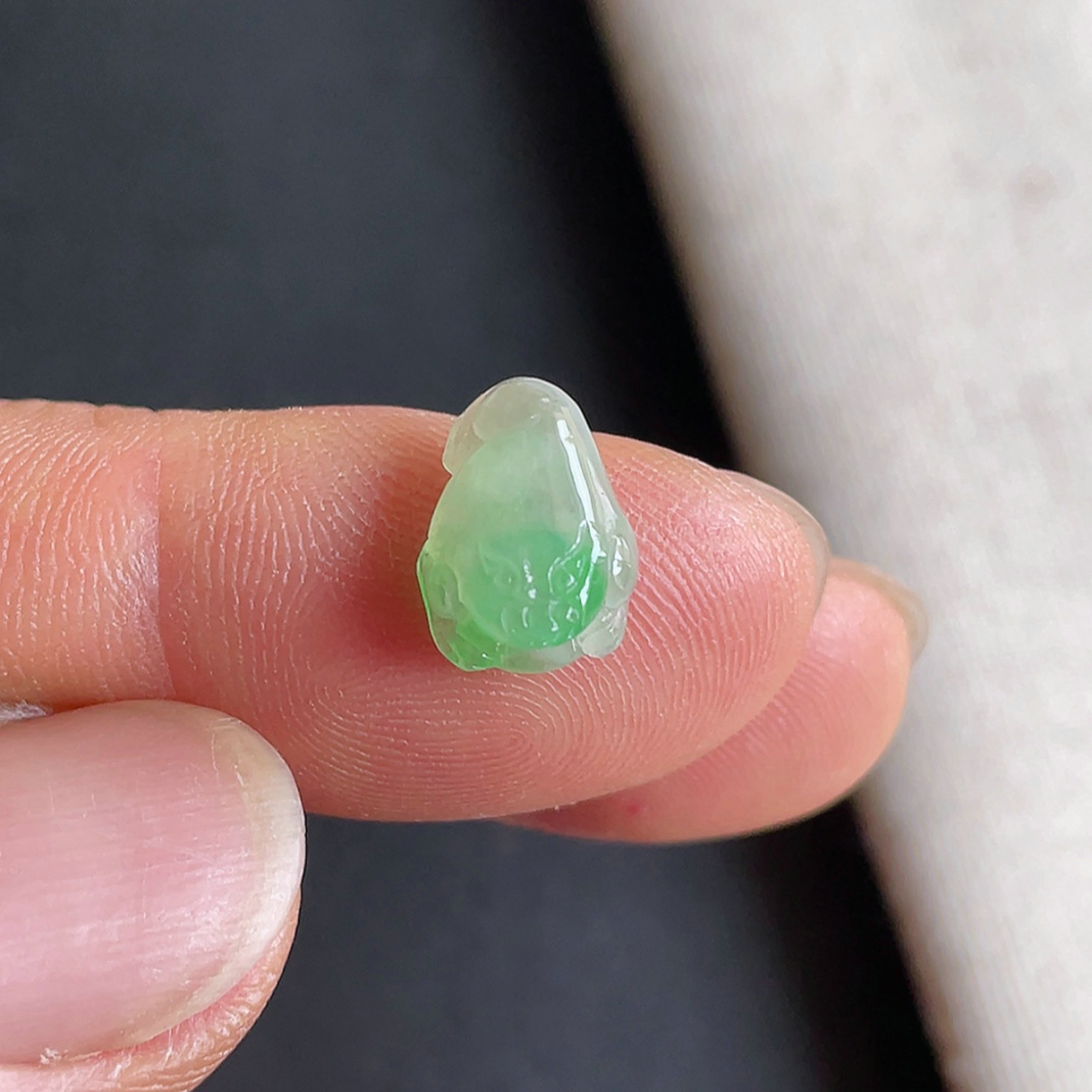 0912-6天然老坑冰种飘阳绿三脚金蟾戒面 翡翠A货送证书～金晶翡翠