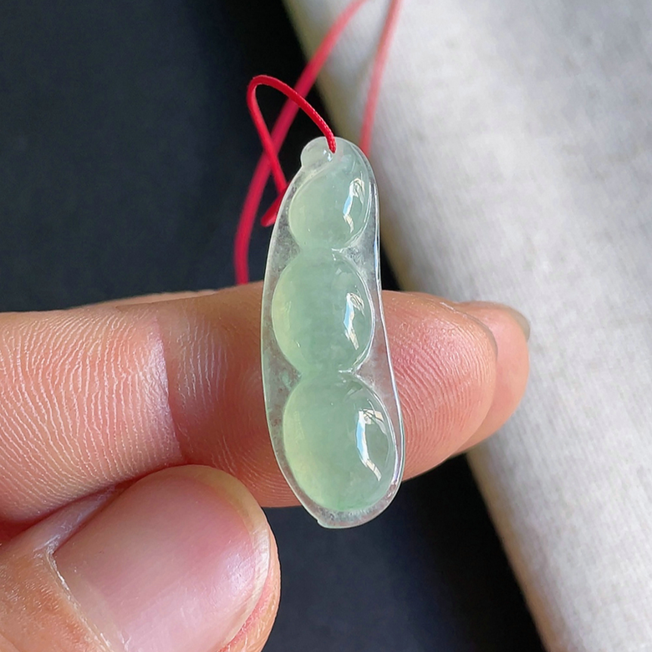 0923-2天然老坑冰种满色四季豆吊坠 翡翠A货送证书～金晶翡翠