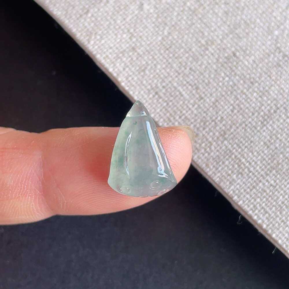 缅料翡翠冰种飘花莲蓬女款项链