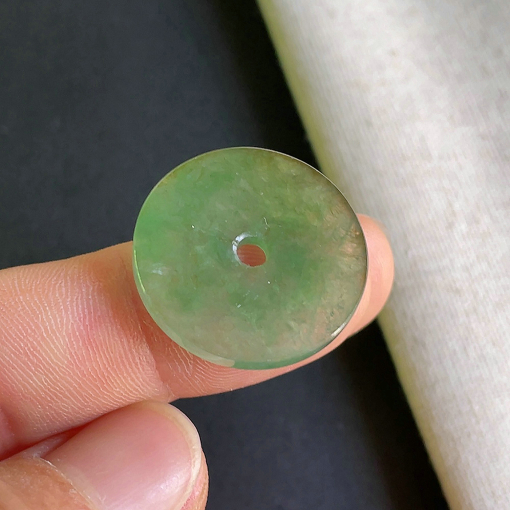 0923-4天然老坑冰种满绿平安扣吊坠 翡翠A货送证书～金晶翡翠