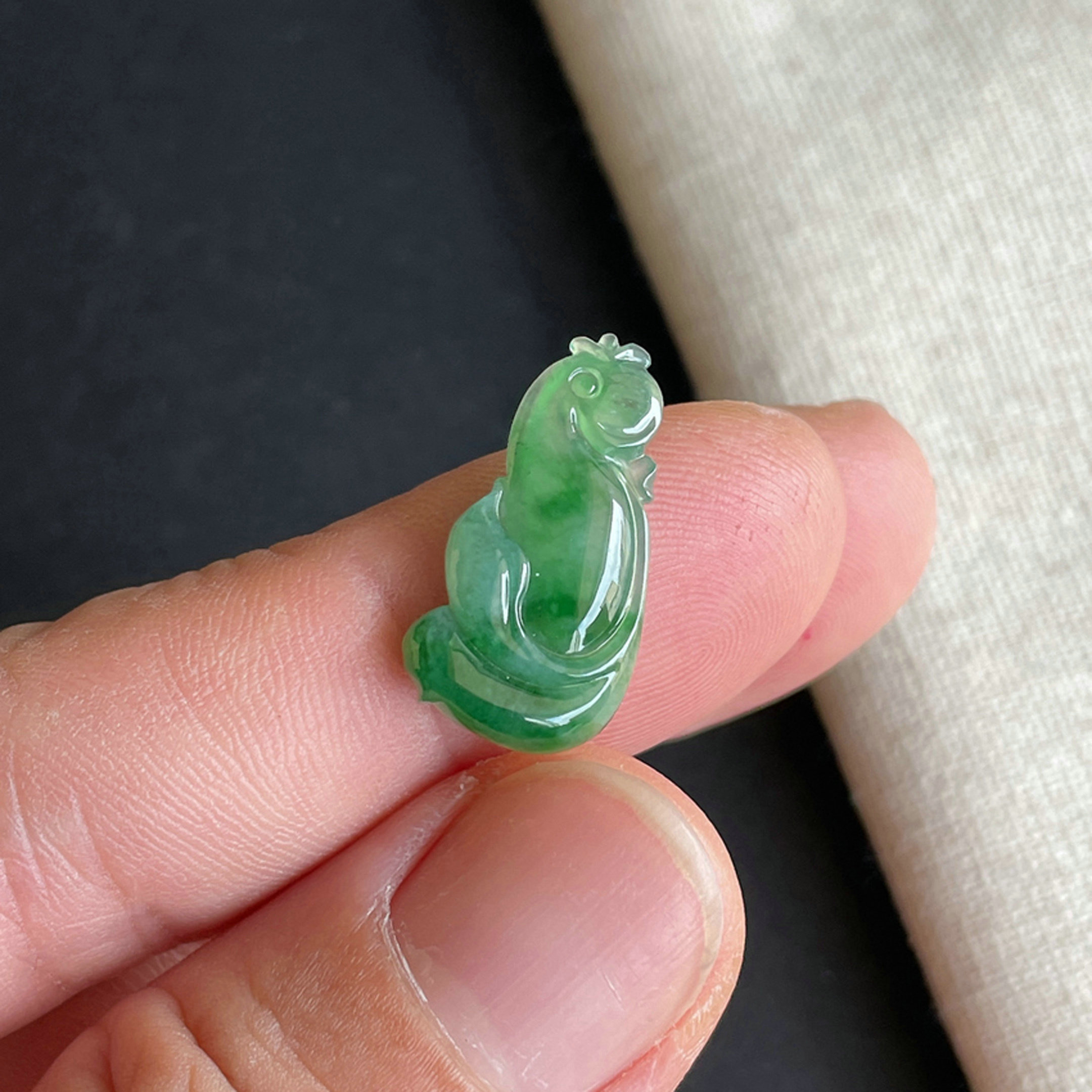 1125-5冰种飘阳绿翡翠鹦鹉缅甸天然翡翠A货玉石送证书-金晶翡翠