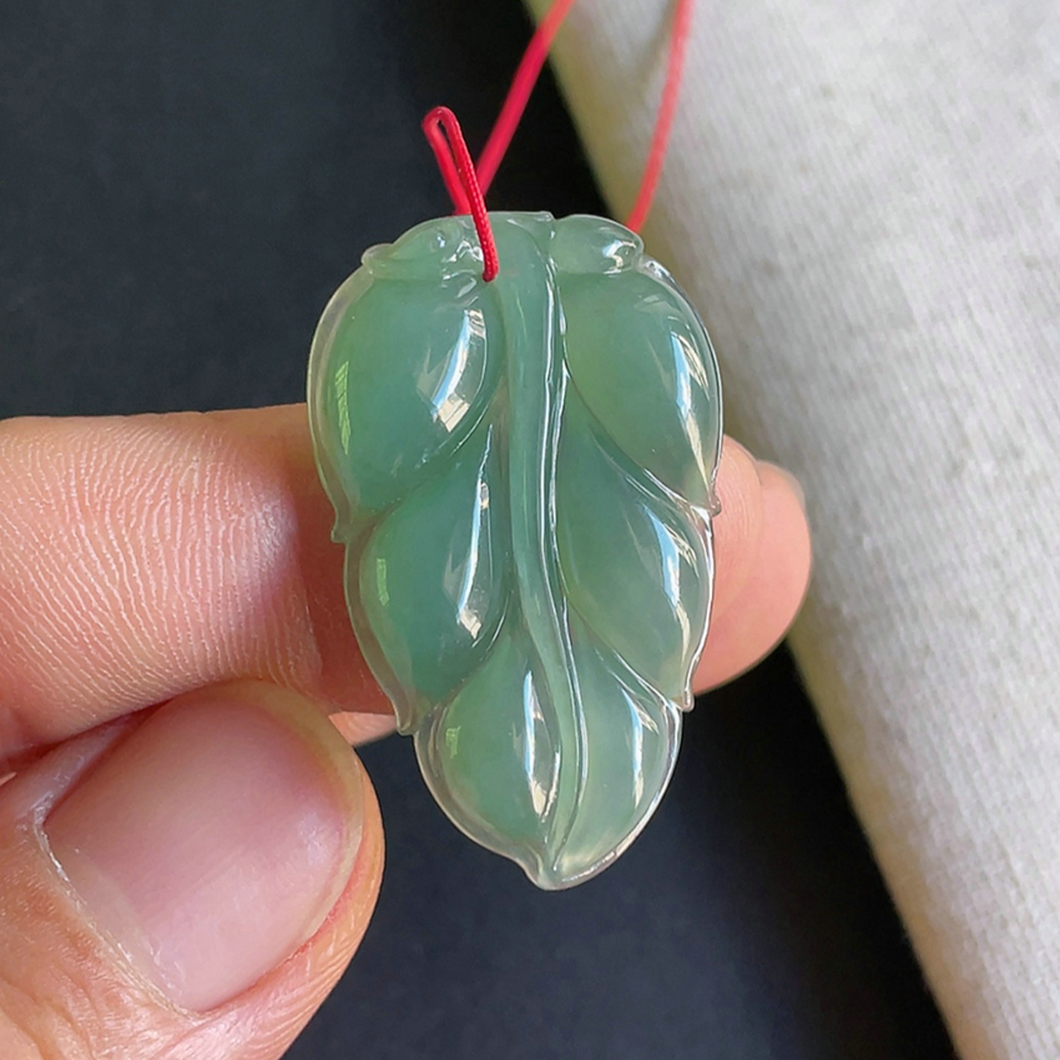 0923-6天然老坑冰种满绿叶子吊坠 翡翠A货送证书～金晶翡翠