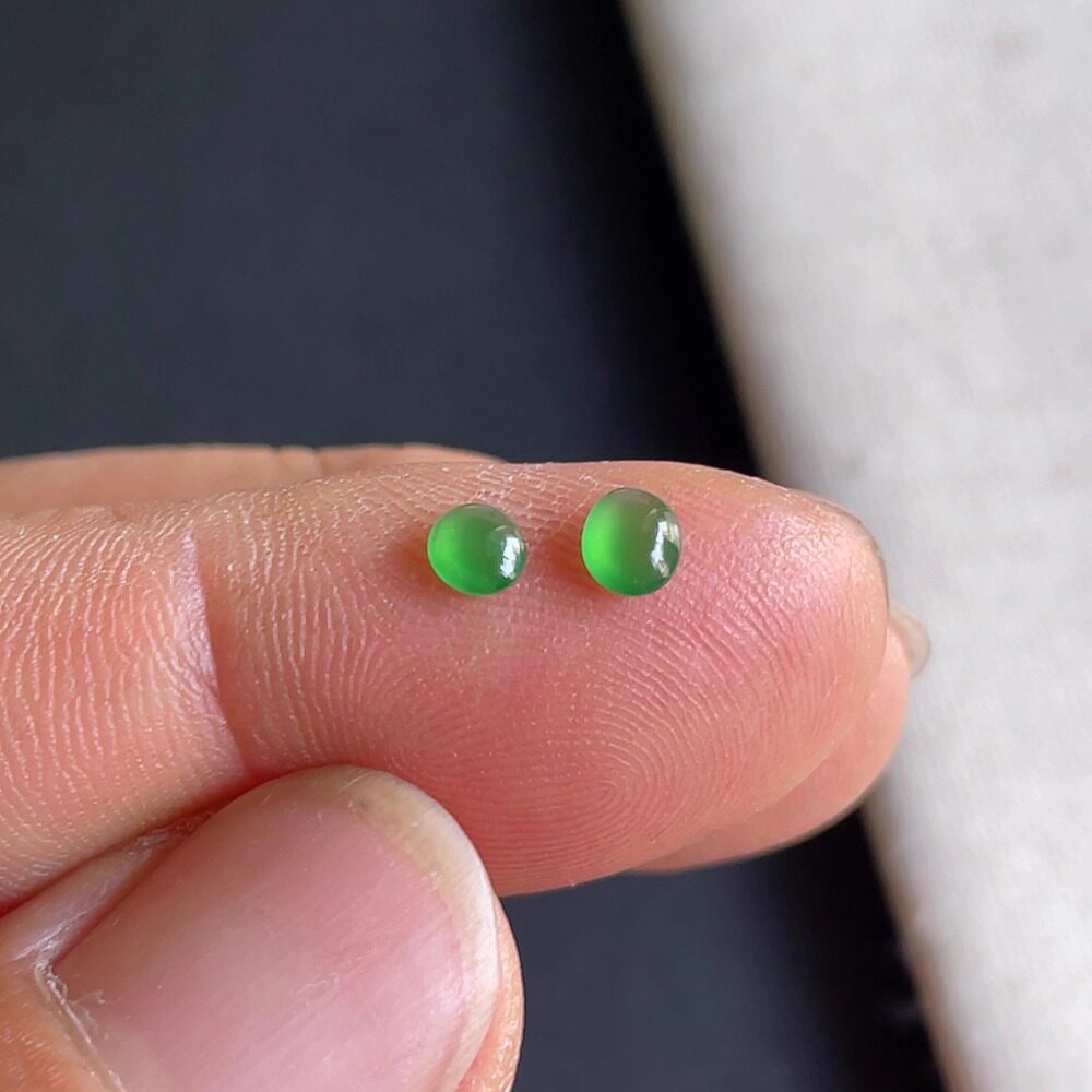 0903-7天然老坑冰种阳绿蛋面一对 翡翠A货送证书~金晶翡翠