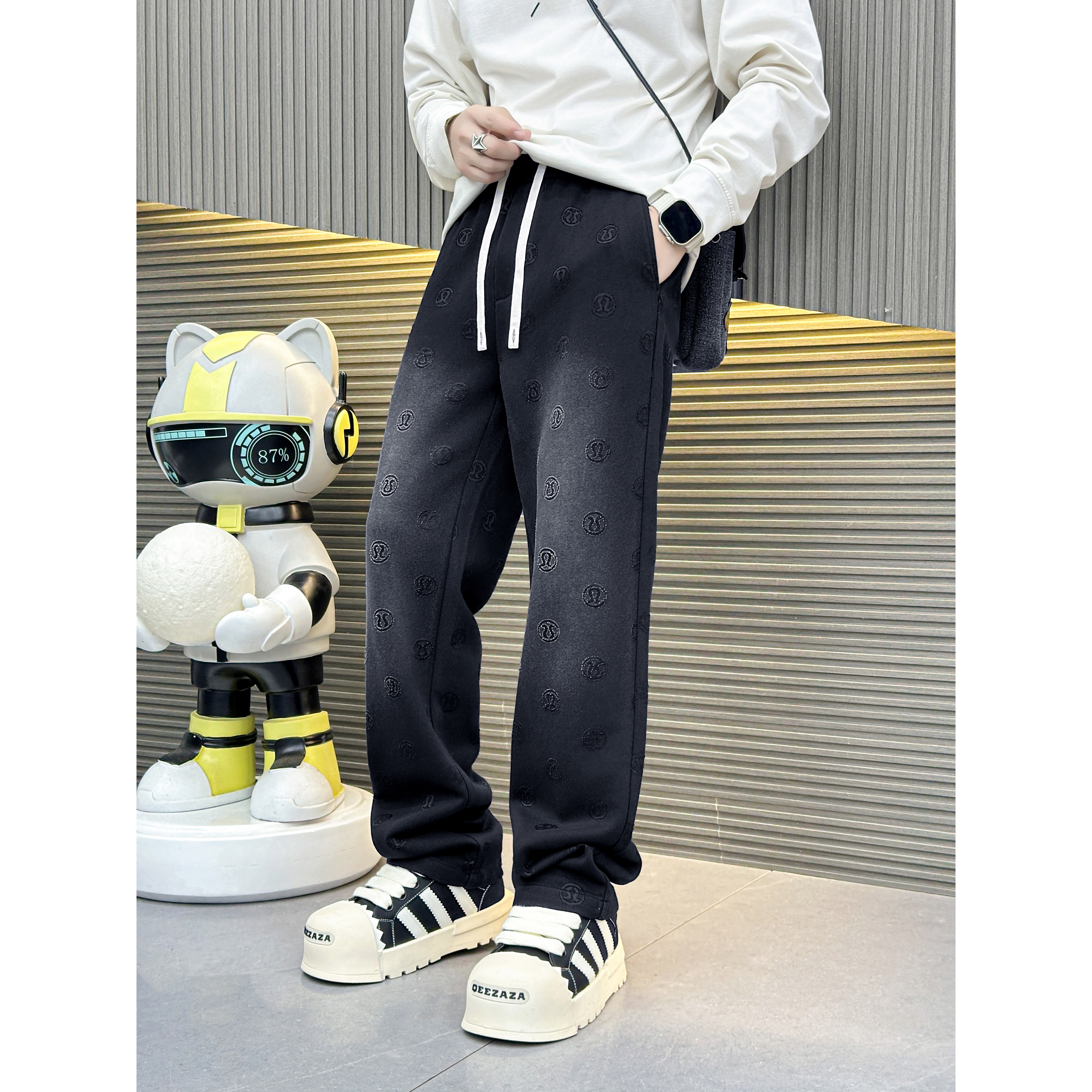 2025秋冬新款柔软弹力时尚刺绣男士休闲裤92314P140,男装休闲裤,钱塘6018（原3088）