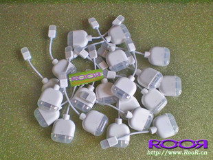 RooR 萍菓M.a.c 电脑用的 Micro-DVI to VGA Adapter【破皮】