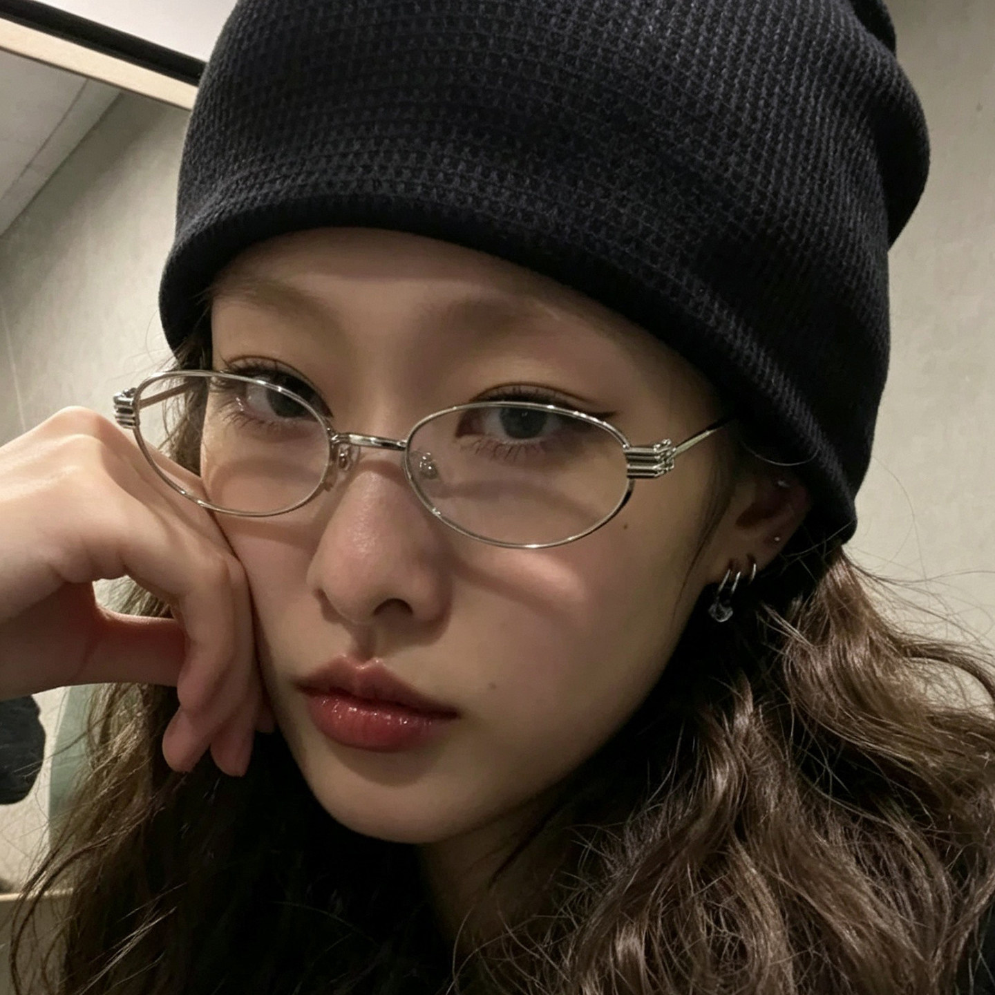 椭圆银丝细框眼镜gm同款女时尚超轻小脸防蓝光镜学生镜框可配度数