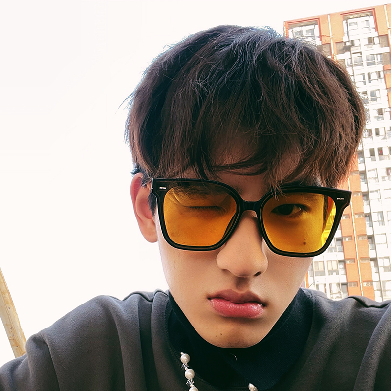 韩版黑框方形墨镜大脸显瘦
