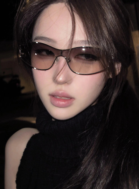 2025新款网红同款女潮Y2K辣妹太阳镜欧美个性高级感网红街拍墨镜