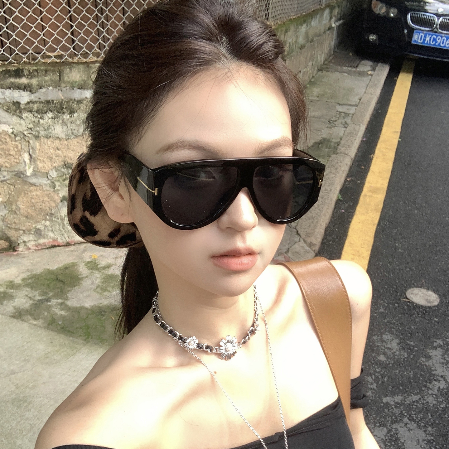欧美ins潮流大框蛤蟆镜女大脸显瘦复古黑框高级感凹造型遮阳墨镜